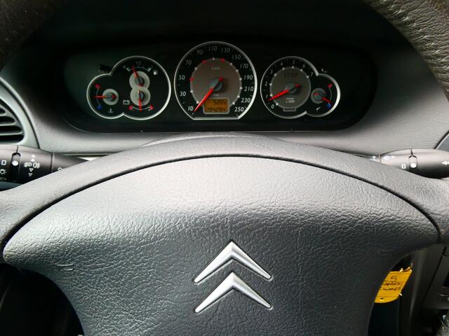 Citroen C5 2.0-16V VTR 141pk Clima Cruise Historie Trekhaak 1500kg.