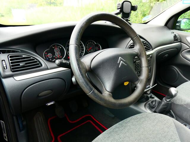 Citroen C5 2.0-16V VTR 141pk Clima Cruise Historie Trekhaak 1500kg.