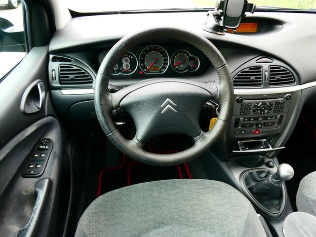 Citroen C5 2.0-16V VTR 141pk Clima Cruise Historie Trekhaak 1500kg.