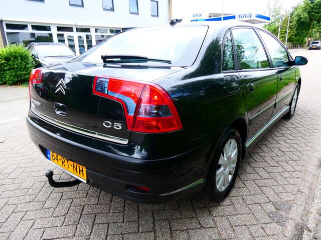 Citroen C5 2.0-16V VTR 141pk Clima Cruise Historie Trekhaak 1500kg.