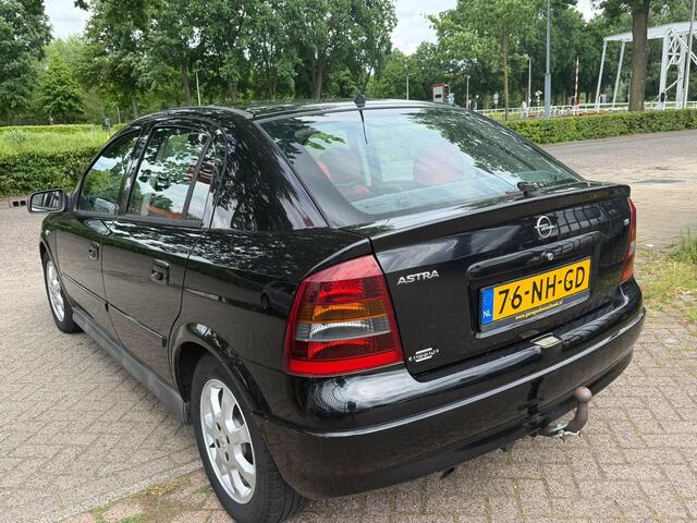 Opel Astra 1.6 Njoy airco elektrische ramen cv op afs