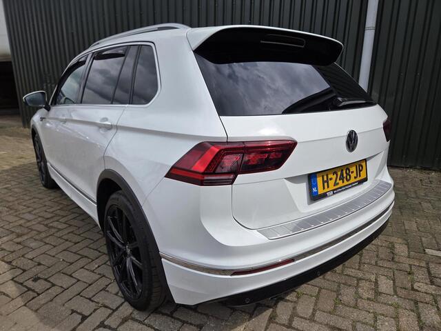 Volkswagen Tiguan 2.0 TDI Highline R-Line Pano Virtual cockpit