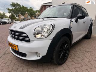 MINI COUNTRYMAN 1.6 Cooper Chili/Pano/Leder/Navi/Stoel verwarming/Cruise-c/Climate-c/Sfeer verlichting/keyless/PDC/Mooie auto