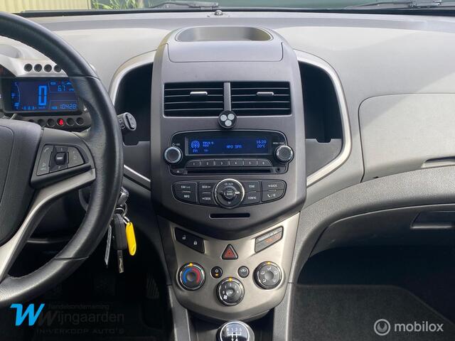 Chevrolet Aveo 1.4 LTZ|Cruise control|Airco|Keurige auto|APK