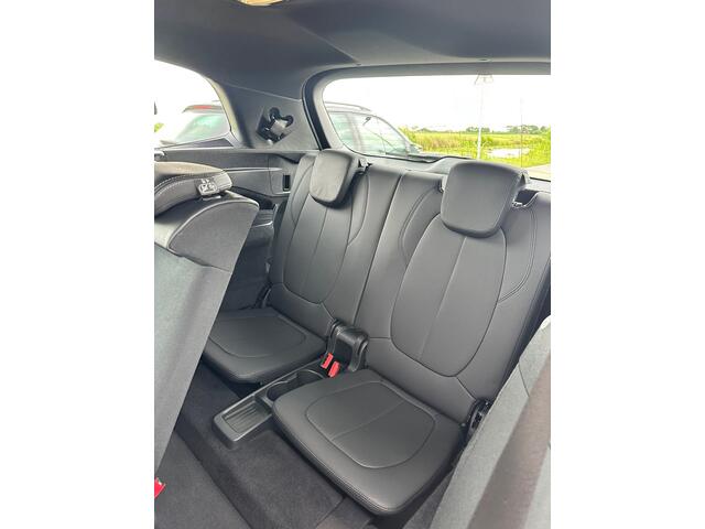 BMW 2-Serie GRAN TOURER 218i 7p. High Executive Launch Edition, Leder, Elektrische klep, Cruisecontrol, Stoelverwarming, Camera