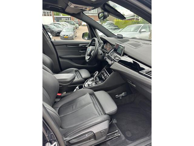 BMW 2-Serie GRAN TOURER 218i 7p. High Executive Launch Edition, Leder, Elektrische klep, Cruisecontrol, Stoelverwarming, Camera