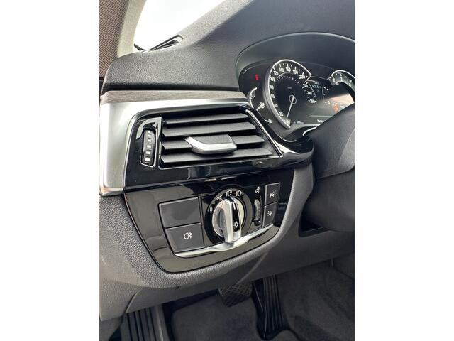 BMW 5-Serie Touring 520i Corporate Lease Executive, Carplay, Leder, Elektrische klep, Stoelverwarming,