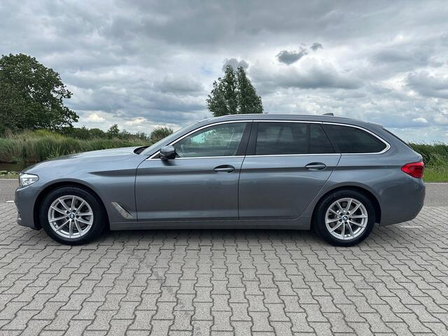 BMW 5-Serie Touring 520i Corporate Lease Executive, Carplay, Leder, Elektrische klep, Stoelverwarming,