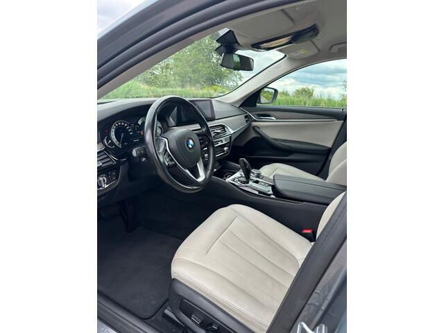 BMW 5-Serie Touring 520i Corporate Lease Executive, Carplay, Leder, Elektrische klep, Stoelverwarming,