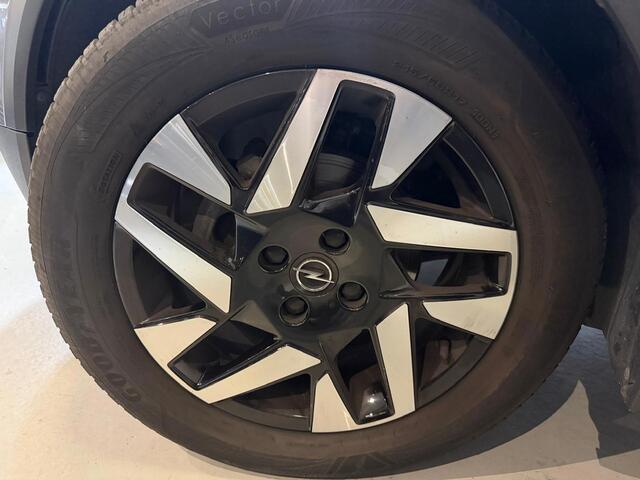 Opel Mokka 1.2 Turbo Business Ultimate /CARPLAY/CAMERA/CRUISE