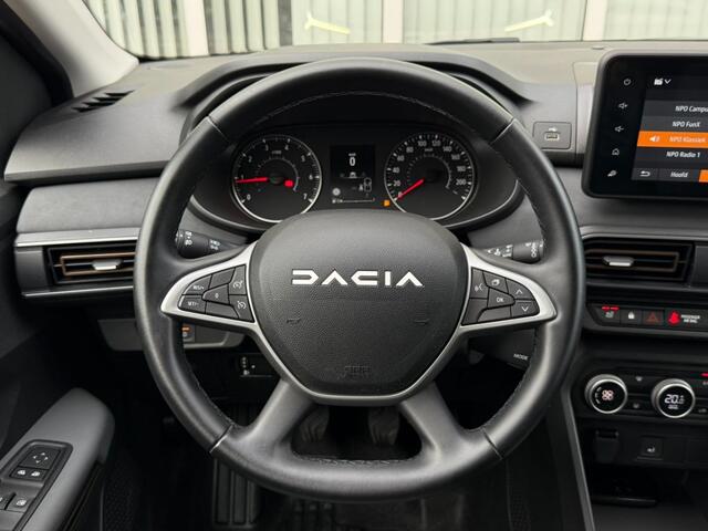 Dacia Jogger 1.0 TCe 110 Extreme 5p I Camera I Trekhaak I LED I Stoelverwarming I Cruise I DAB
