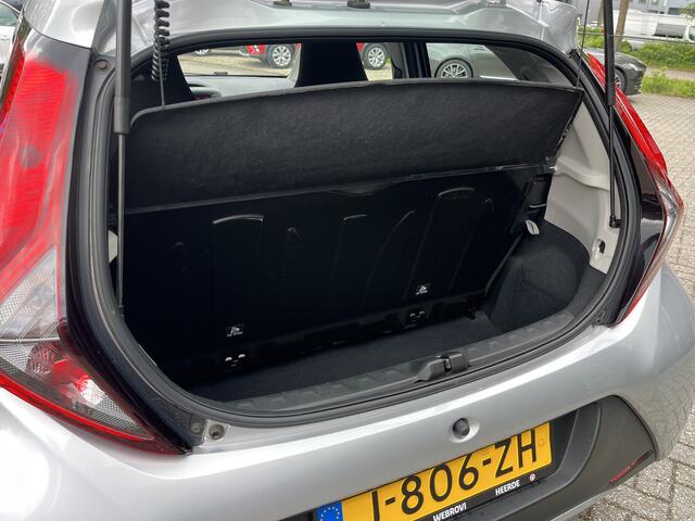 Toyota Aygo 1.0 VVT-i x-fun Facelift 1e Eign. Incl. Beurt