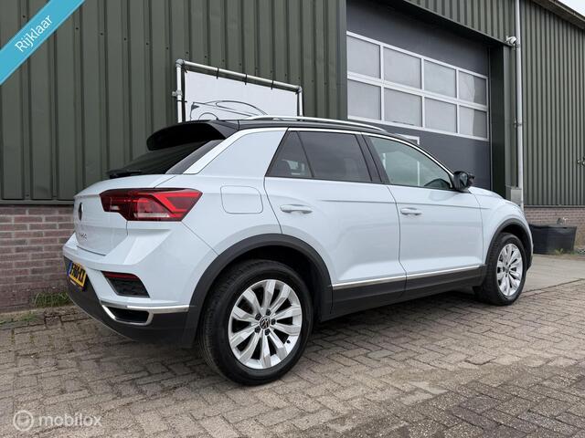 Volkswagen T-ROC 1.5 TSI Style|Virtual|Camera|CarPlay|Stuur vw|