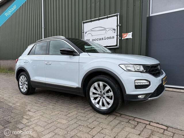 Volkswagen T-ROC 1.5 TSI Style|Virtual|Camera|CarPlay|Stuur vw|