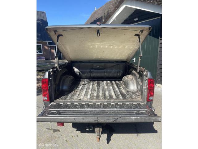 Dodge RAM PICKUP Pick-up 1500