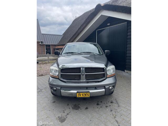 Dodge RAM PICKUP Pick-up 1500