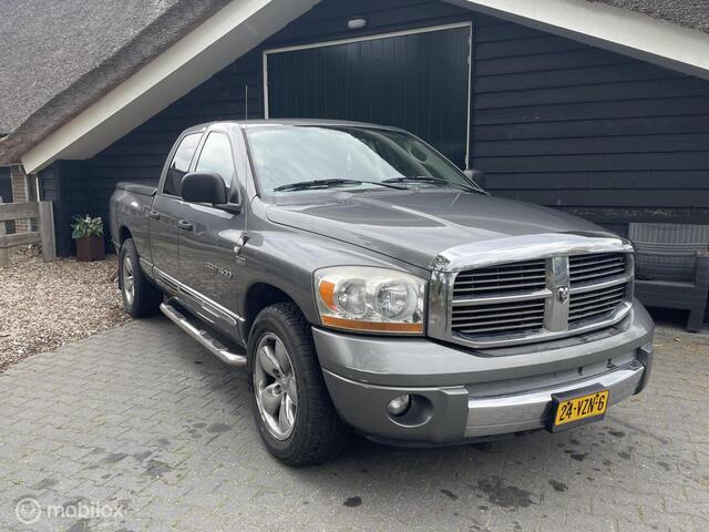 Dodge RAM PICKUP Pick-up 1500