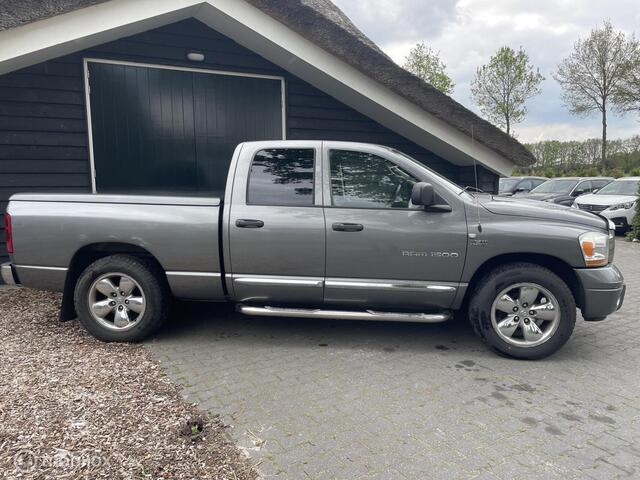 Dodge RAM PICKUP Pick-up 1500