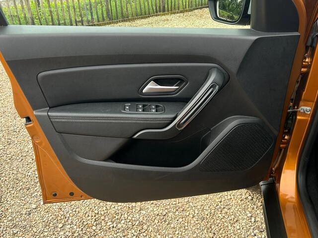 Dacia Duster 1.0 TCe Bi-Fuel Prestige LPG  Navi, Cruise, Camera