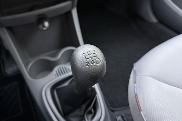 Peugeot 107 1.0-12V XS 68pk | Airco | Radio CD | El. ramen | Centrale vergrendeling | Zuinig