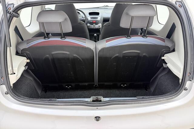 Peugeot 107 1.0-12V XS 68pk | Airco | Radio CD | El. ramen | Centrale vergrendeling | Zuinig