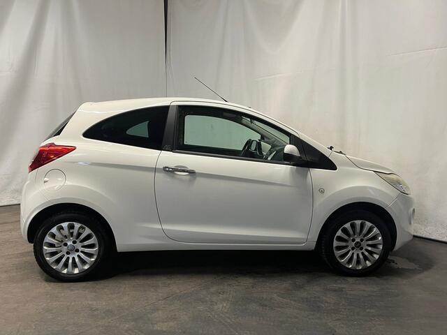 Ford KA 1.2 Titanium X - Schade