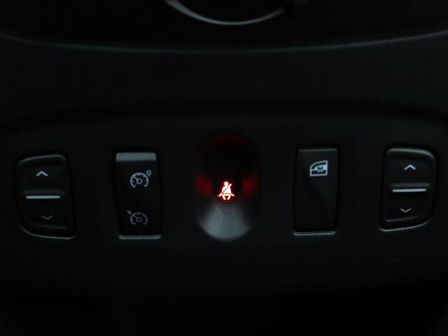 Dacia Logan MCV TCe Bi-Fuel Laureate 90pk Airco | Camera | Cruise | Navi | Parkeersens. achter | Trekhaak