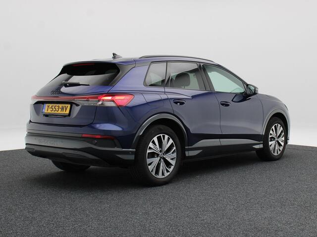 Audi Q4 e-tron 40 Advanced edition 77 kWh | Stoelverwarming | Camera | Adaptive Cruise | Matrix LED | CarPlay | 19 Inch | 44.728 Km 