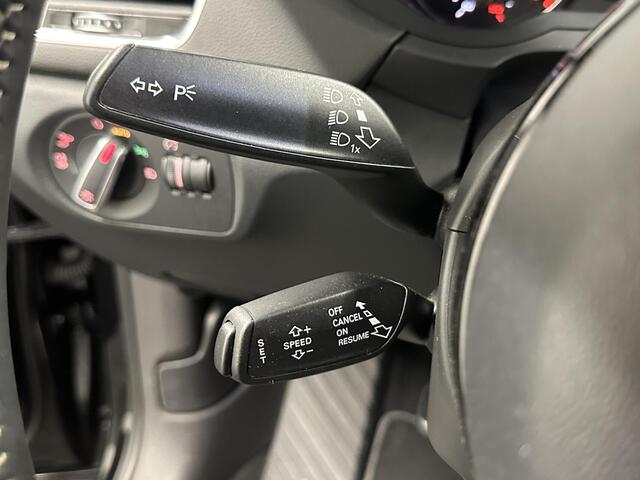 Audi Q3 1.4 TFSI CoD Sport Pro Line S NAVI CRUISE ECC STOELVERWARMING.