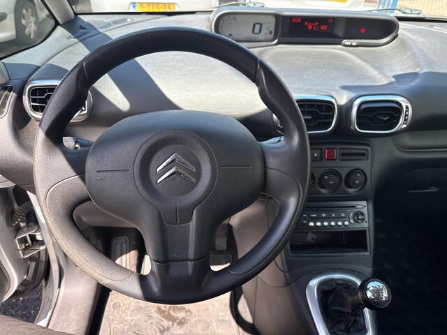 Citroen C3 PICASSO 1.4 VTi Aura