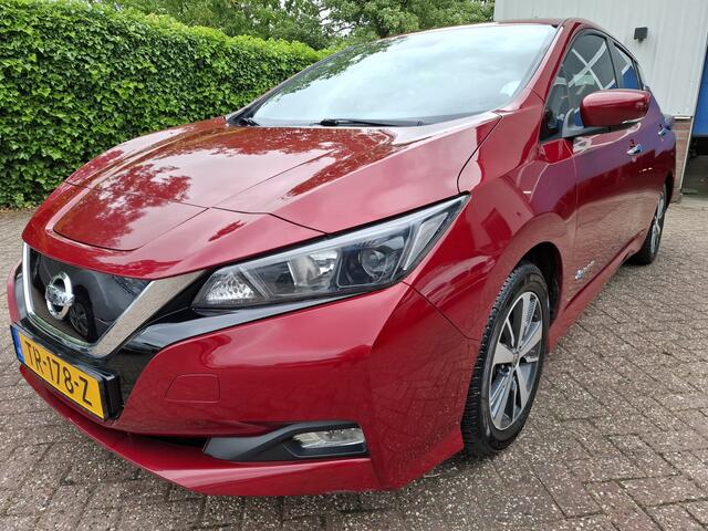 Nissan Leaf Acenta 40 kWh 6600.- EX BTW SOH 84.8% CLIMAT/CRUISE/NAVI 150PK