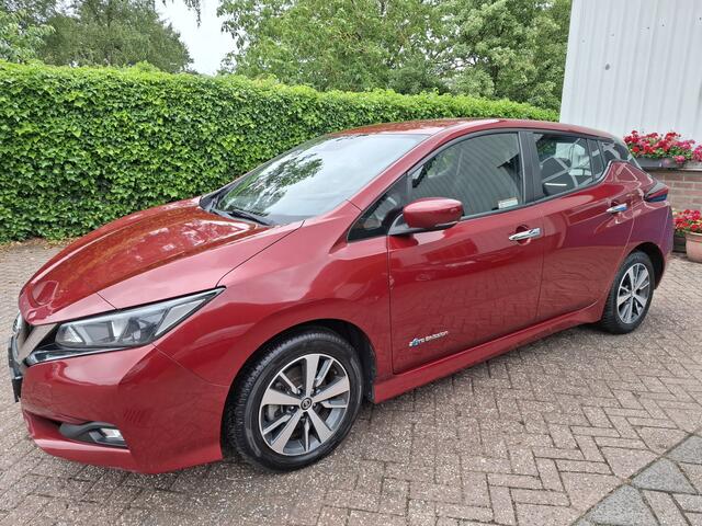 Nissan Leaf Acenta 40 kWh 6600.- EX BTW SOH 84.8% CLIMAT/CRUISE/NAVI 150PK