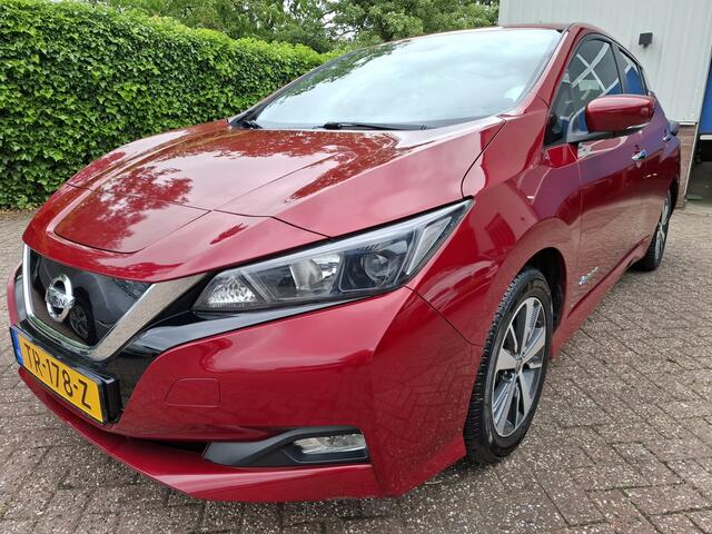 Nissan Leaf Acenta 40 kWh 6600.- EX BTW SOH 84.8% CLIMAT/CRUISE/NAVI 150PK