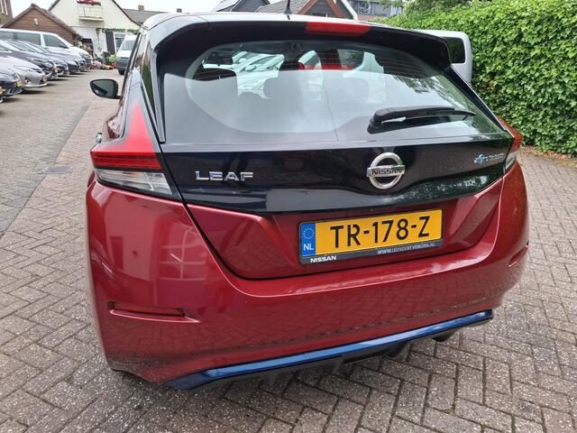 Nissan Leaf Acenta 40 kWh 6600.- EX BTW SOH 84.8% CLIMAT/CRUISE/NAVI 150PK