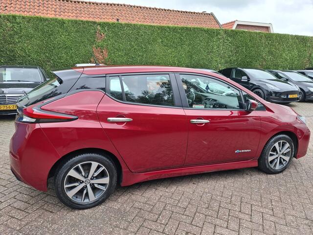Nissan Leaf Acenta 40 kWh 6600.- EX BTW SOH 84.8% CLIMAT/CRUISE/NAVI 150PK