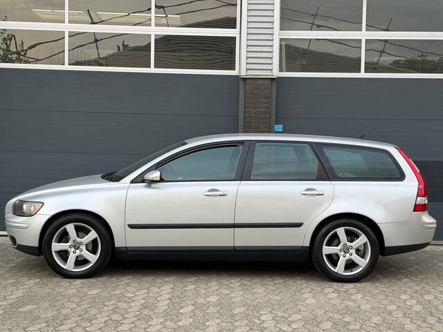 Volvo V50 1.8 APK TREKHAAK