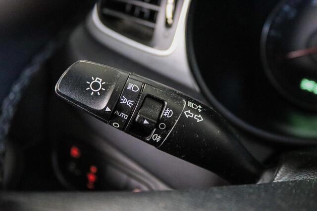 KIA Carens 1.6 GDi DynamicLine Trekhaak, Airco, Navigatie, Cruise Control