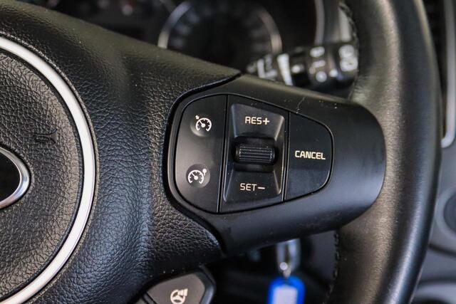 KIA Carens 1.6 GDi DynamicLine Trekhaak, Airco, Navigatie, Cruise Control