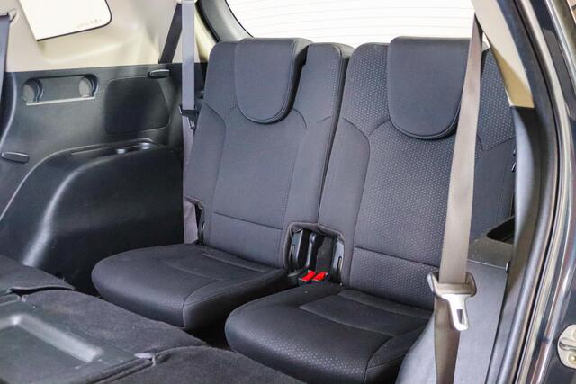 KIA Carens 1.6 GDi DynamicLine Trekhaak, Airco, Navigatie, Cruise Control