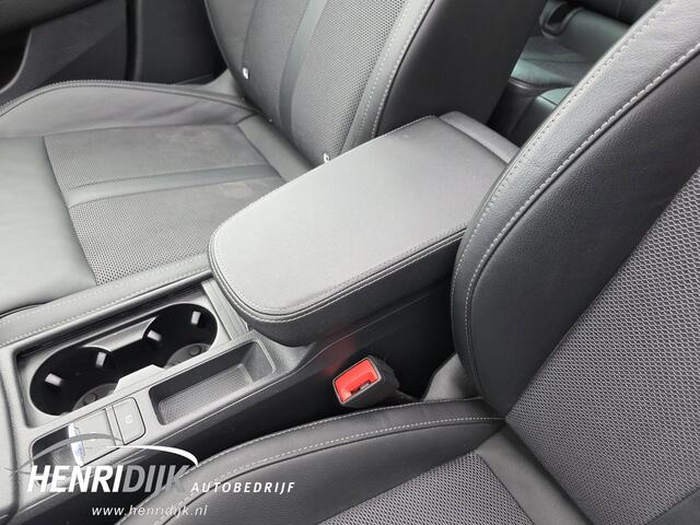 Skoda Octavia Combi 1.4 TSI iV PHEV Business Edition Plus Canton / Schuif Kantel Pano Dak / HUD / Camera