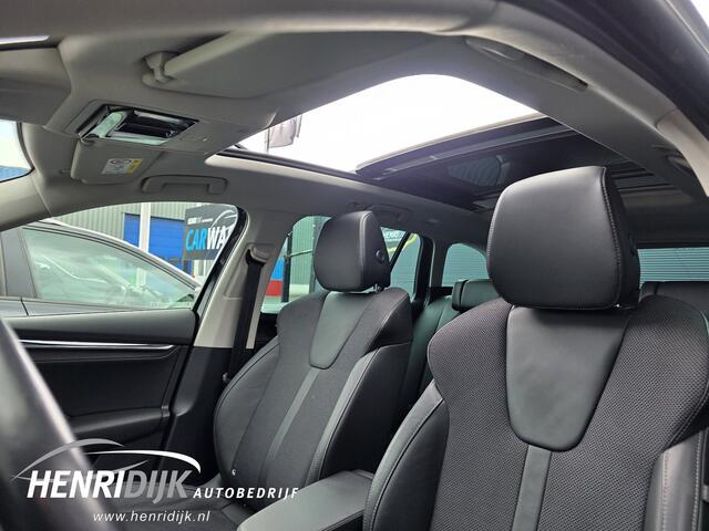 Skoda Octavia Combi 1.4 TSI iV PHEV Business Edition Plus Canton / Schuif Kantel Pano Dak / HUD / Camera
