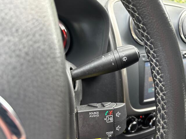 Dacia Logan MCV Prestige 0.9 TCe 90 pk - Navigatie - Trekhaak - Airco