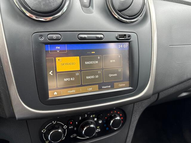 Dacia Logan MCV Prestige 0.9 TCe 90 pk - Navigatie - Trekhaak - Airco