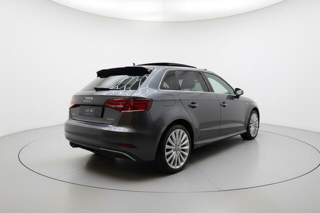 Audi A3 SPORTBACK 1.4 e-tron 3x S LINE PANO VIRTUAL PDC ACC