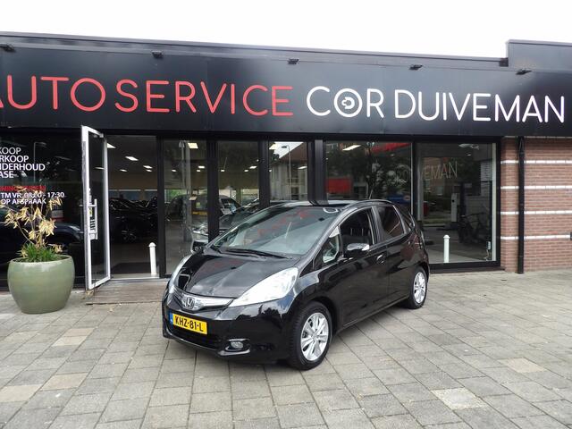 Honda Jazz 1.4 Hybrid Business Mode + VOLLEDIG LEER /INCL AFLEVERING EN BOVAG GARANTIE HYBRIDE