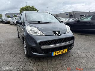 PEUGEOT 107 1.0-12V Millesim 200,Airco,5drs,2de eigenaar