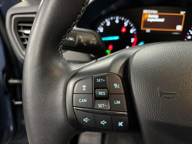 Ford Focus Wagon 1.5 EcoBoost Titanium Business NL-auto met trekhaak, Apple/Android Carplay