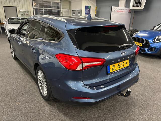 Ford Focus Wagon 1.5 EcoBoost Titanium Business NL-auto met trekhaak, Apple/Android Carplay