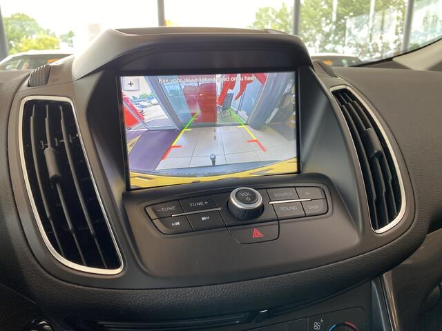 Ford C-MAX 1.0 Titanium,staat,Unieke Kilometerstand,100% Onderhouden,Navigatie,Achteruitrijcamera,Spraakbediening,Keyless,Trekhaak,Climate&Cruisecontrol,V&