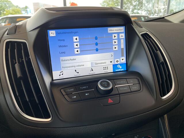 Ford C-MAX 1.0 Titanium,staat,Unieke Kilometerstand,100% Onderhouden,Navigatie,Achteruitrijcamera,Spraakbediening,Keyless,Trekhaak,Climate&Cruisecontrol,V&
